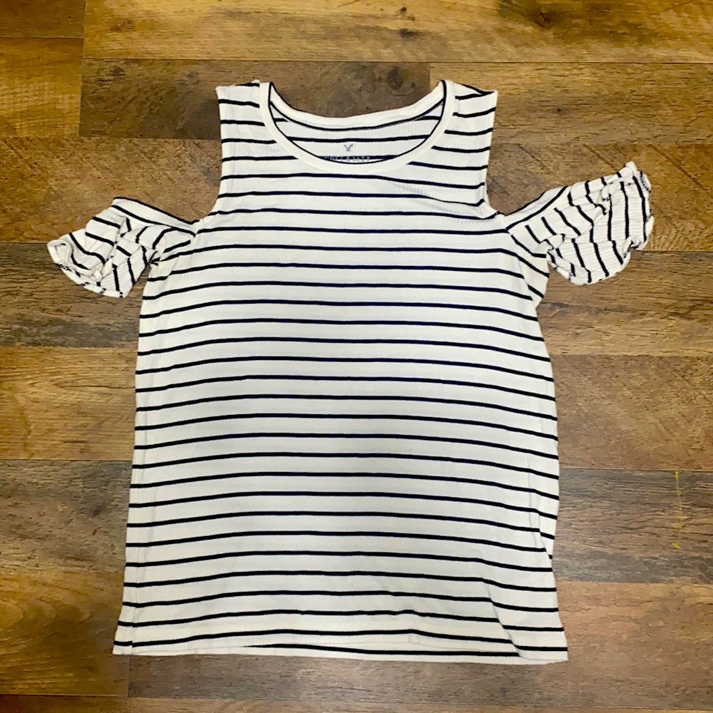 Soft and sexy AE top